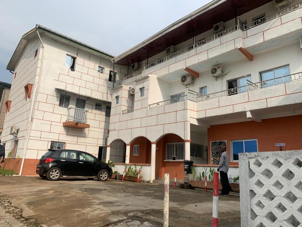 Hotel La Grace Kribi Esterno foto